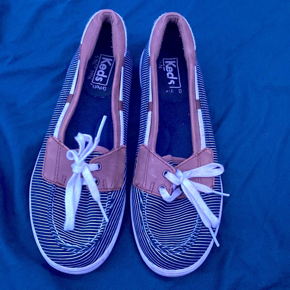 casual picnic shoes